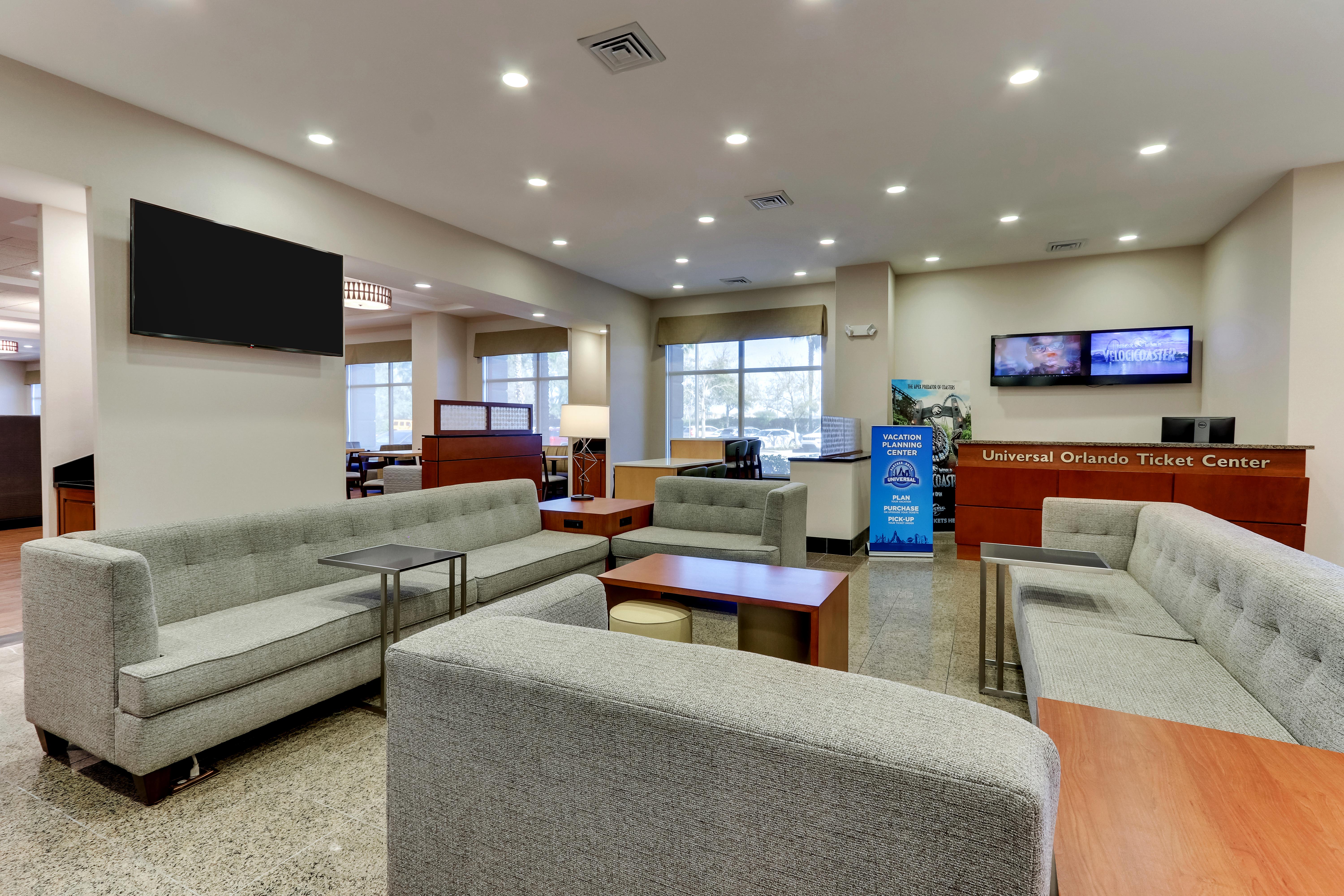 Drury Inn & Suites near Universal Orlando Resort™ - Lobby