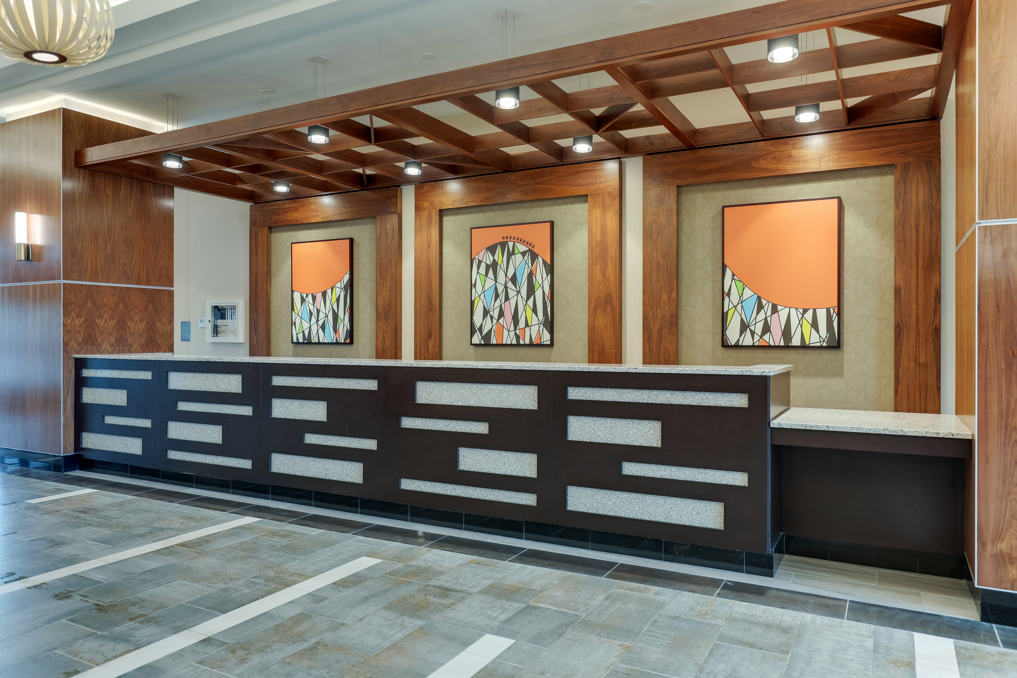 Drury Plaza Hotel Orlando - Disney Springs® Area - Front Desk