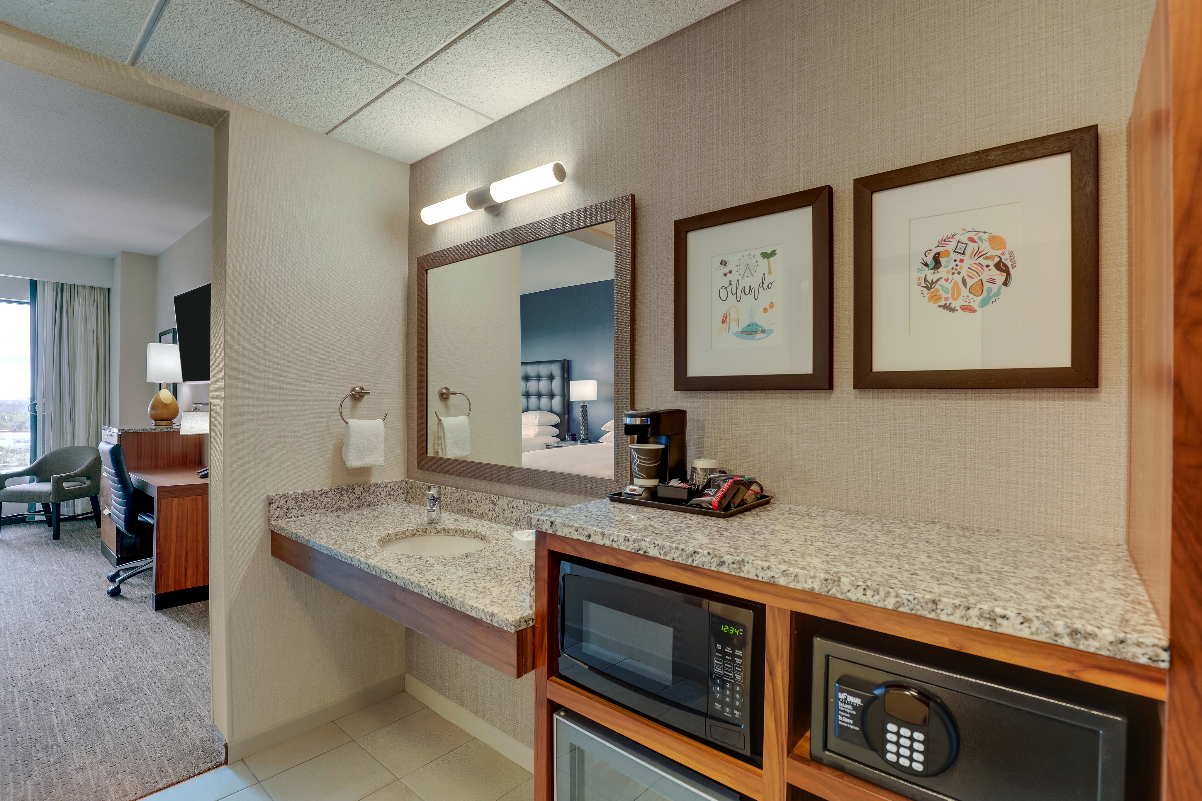 Drury Plaza Hotel Orlando - Disney Springs® Area - Double Queen Room Deluxe