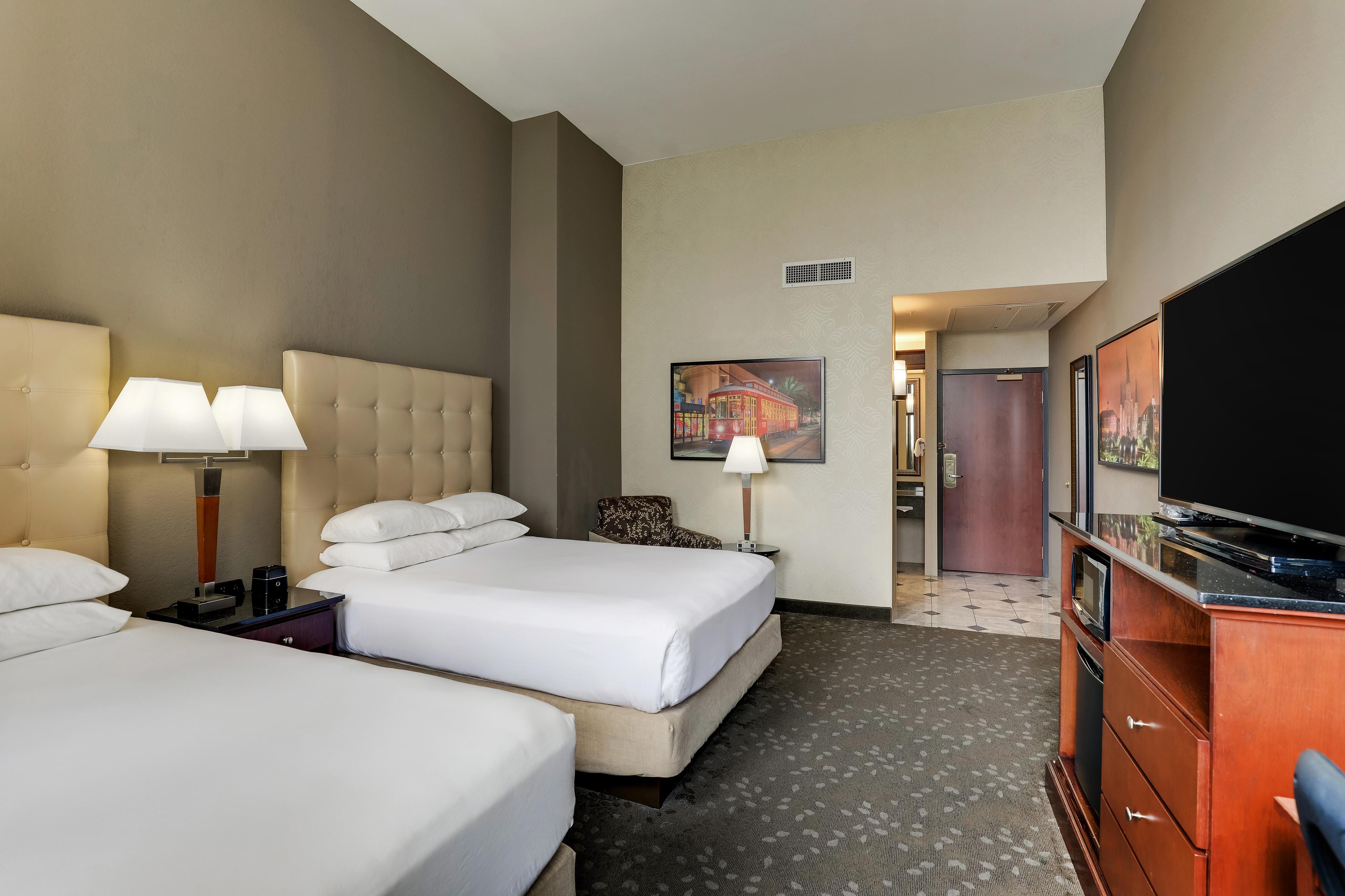 Drury Plaza Hotel New Orleans - Double Queen Room