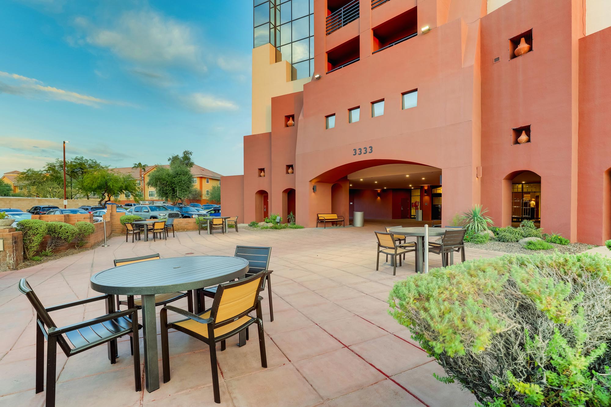 Drury Inn & Suites Phoenix Airport - Patio