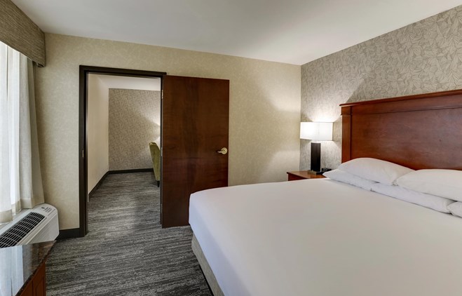 Drury Inn & Suites Atlanta Marietta - King Suite