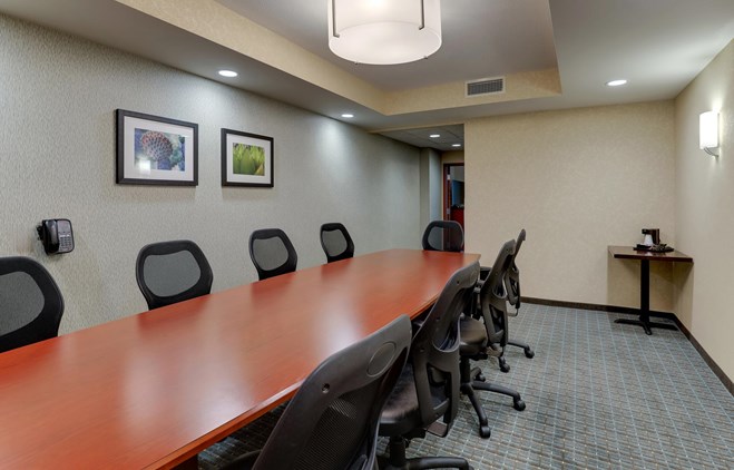 Drury Inn & Suites Phoenix Chandler - King Suite Meeting