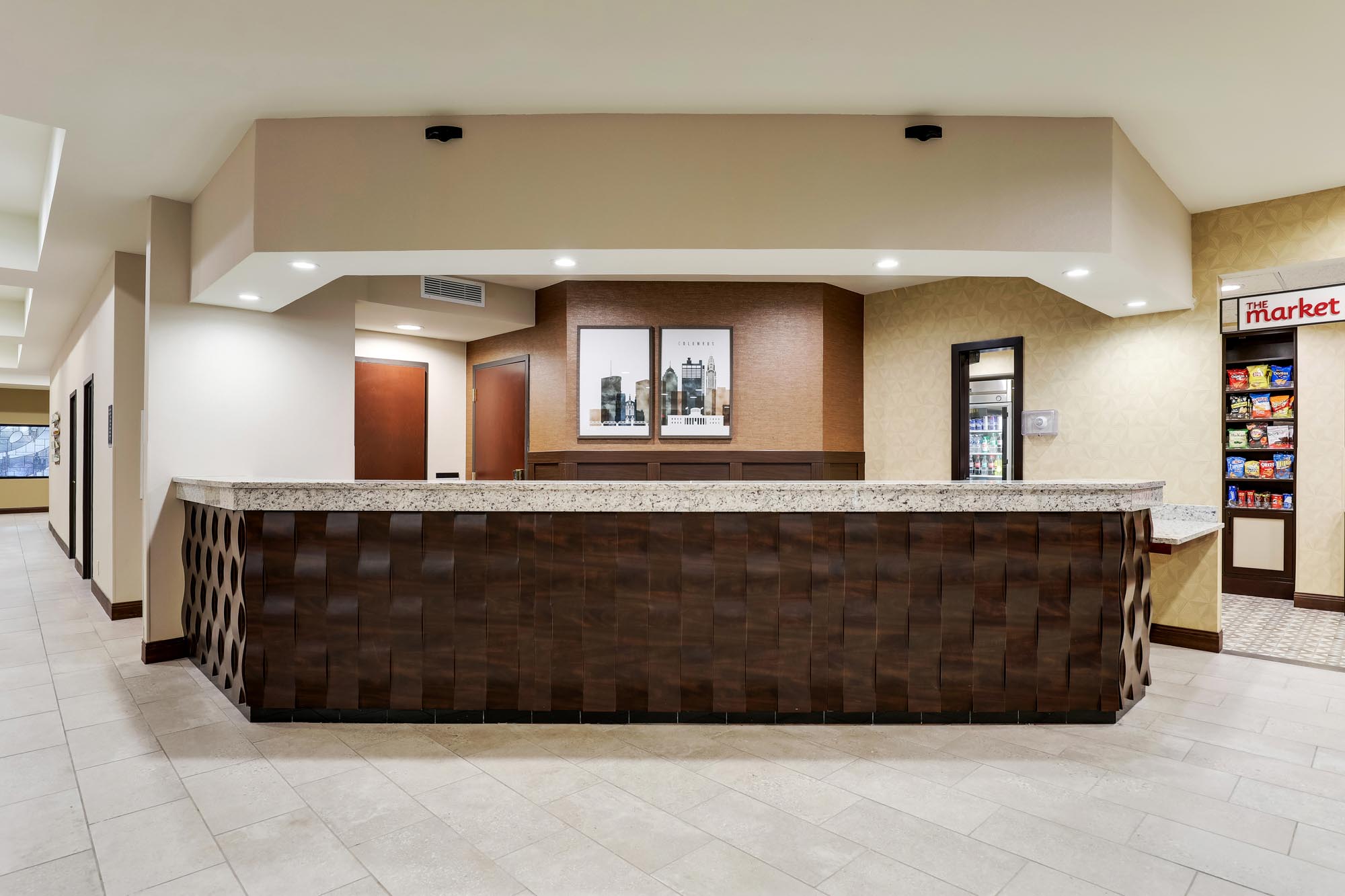 Drury Plaza Hotel Columbus Downtown - Front Desk