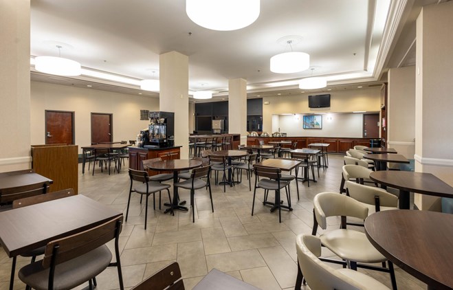 Drury Inn & Suites