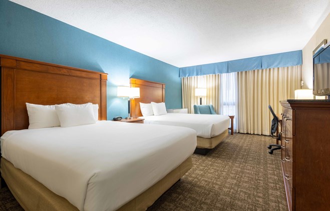 Pear Tree Inn St. Louis Near Union Station Double Queen Room Deluxe