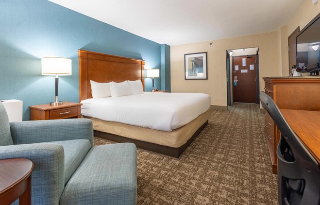 Pear Tree Inn St. Louis Near Union Station King Room Deluxe