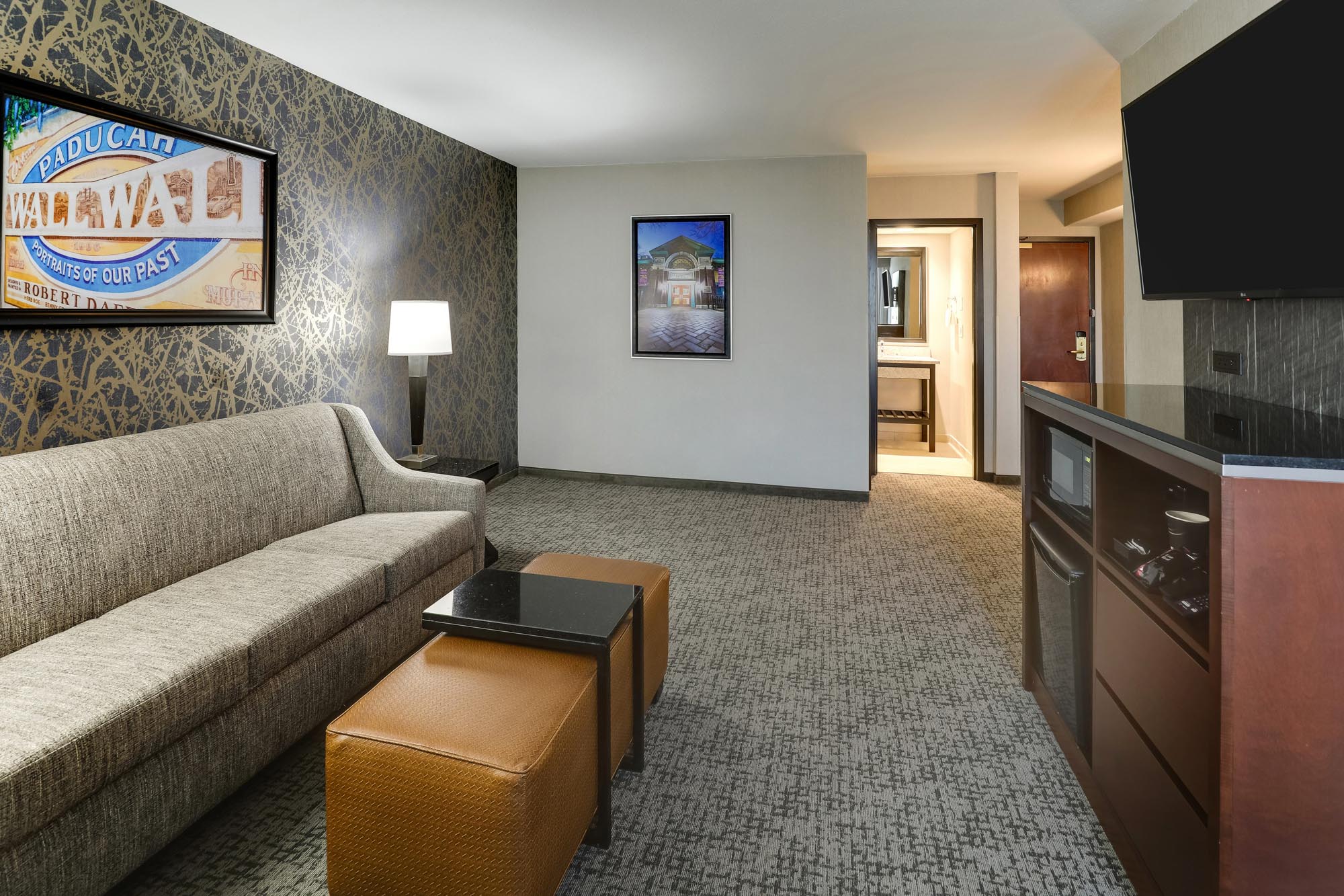 Drury Inn Paducah - King Suite