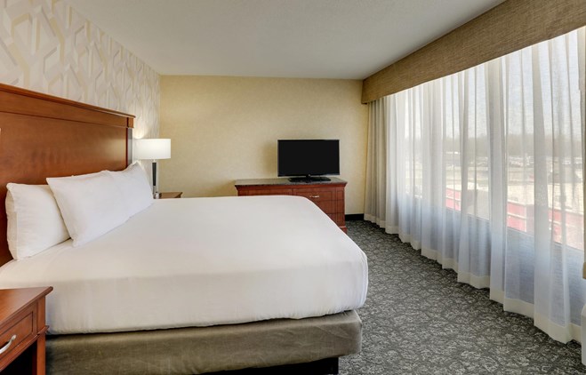 Drury Inn & Suites Marion - King Suite