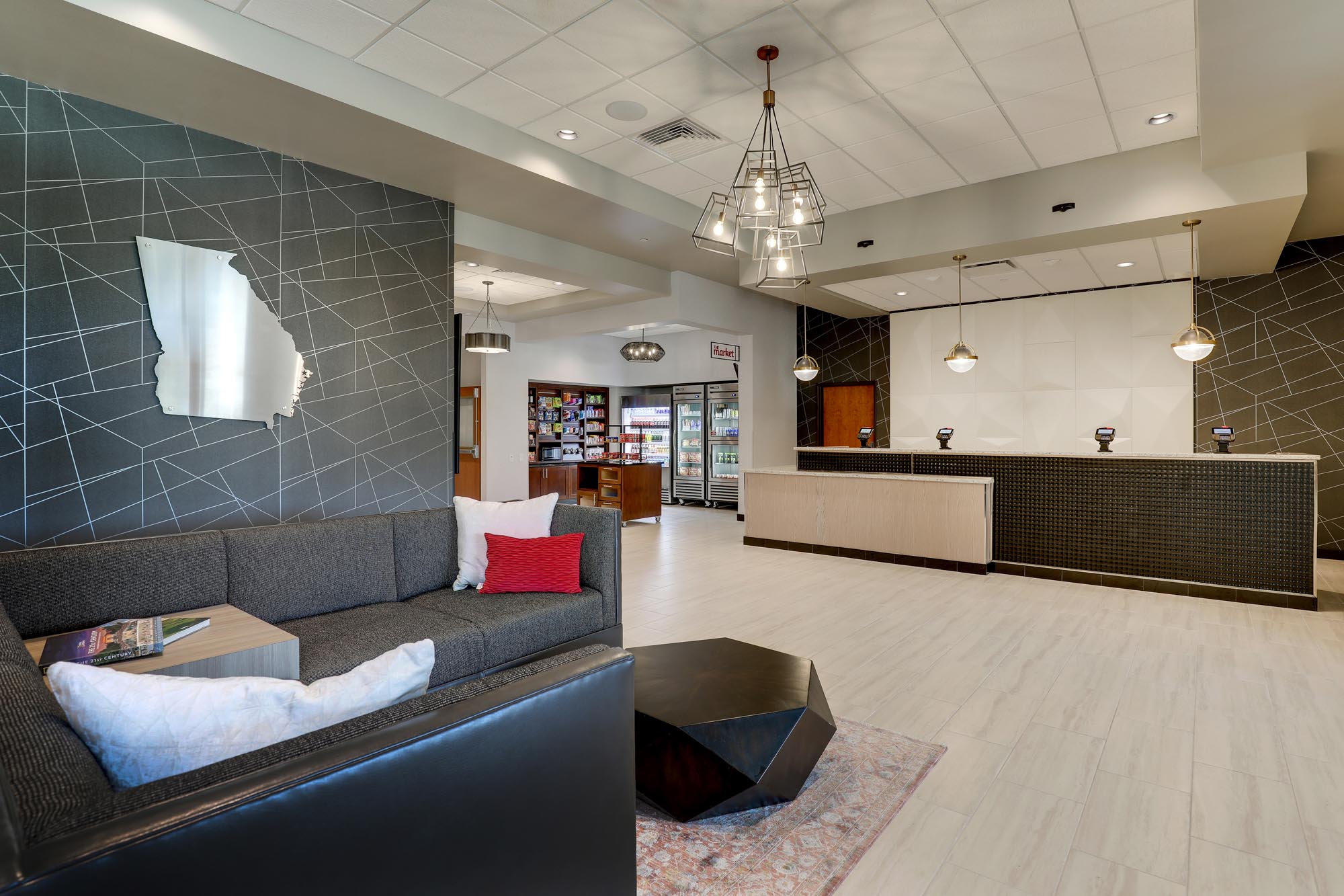 Drury Plaza Hotel Savannah Pooler - Lobby