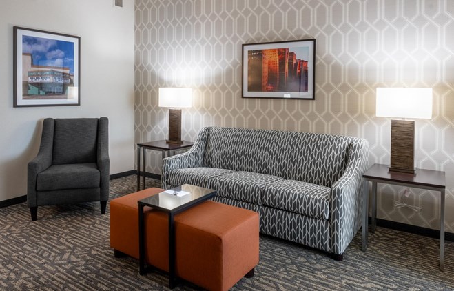 Drury Plaza Hotel Dallas Arlington - 2 Queen Beds Deluxe with Sofa Sleeper