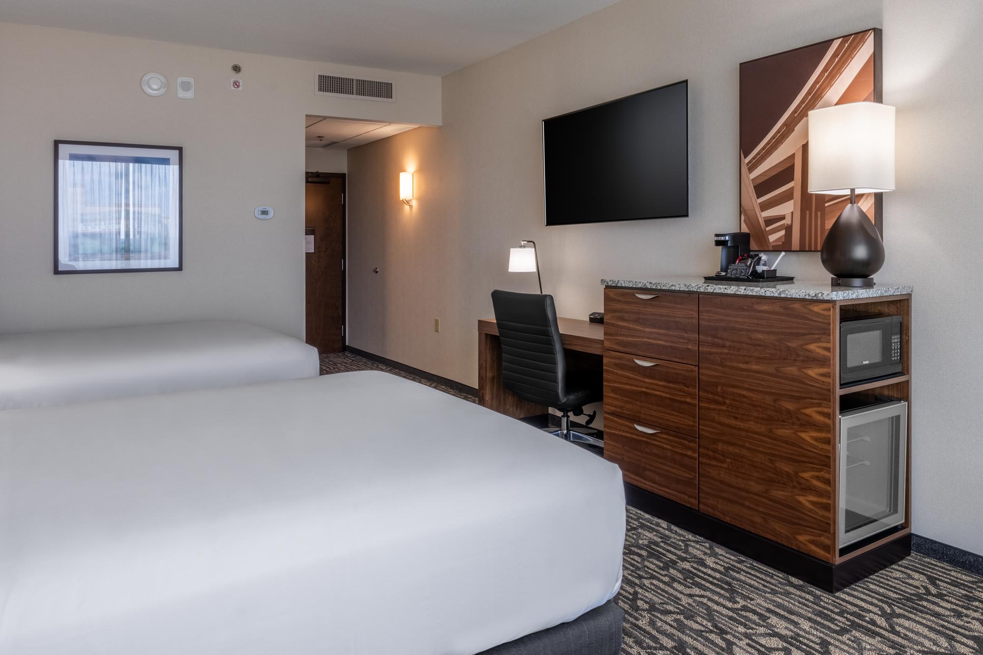 Drury Plaza Hotel Dallas Arlington - 2 Queen Beds Deluxe