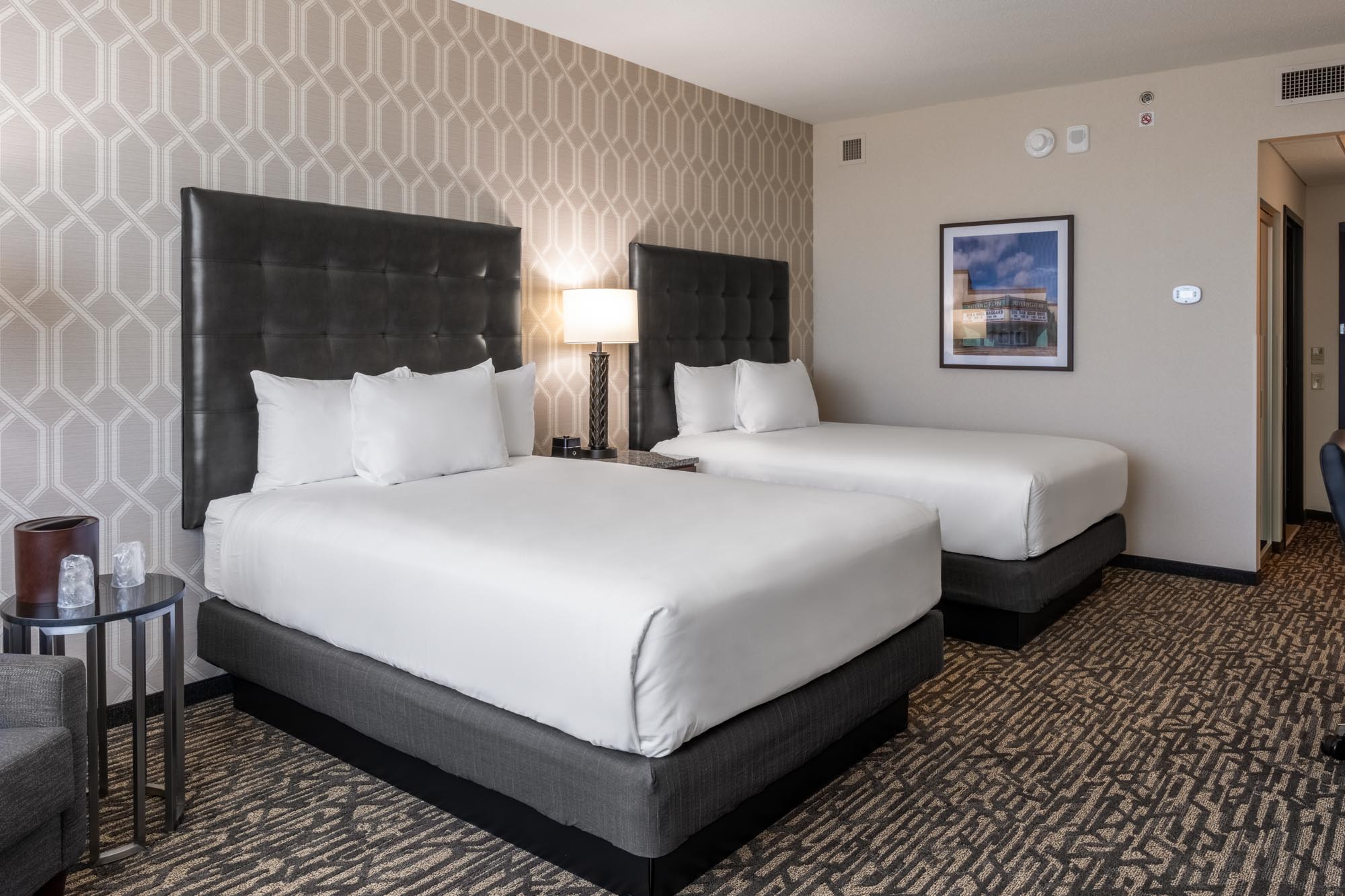 Drury Plaza Hotel Dallas Arlington - 2 Queen Beds Deluxe