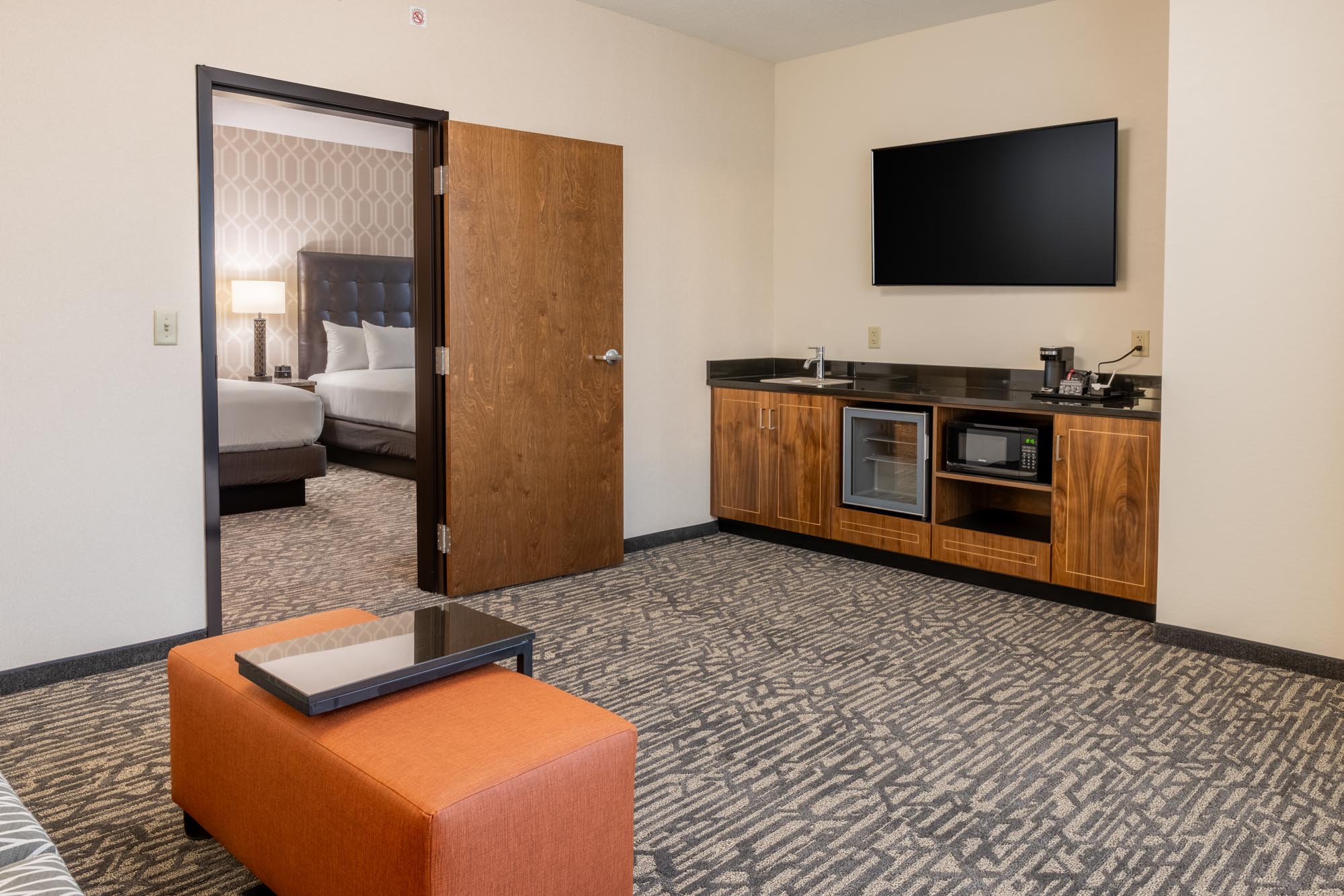 Drury Plaza Hotel Dallas Arlington - Double Queen Suite