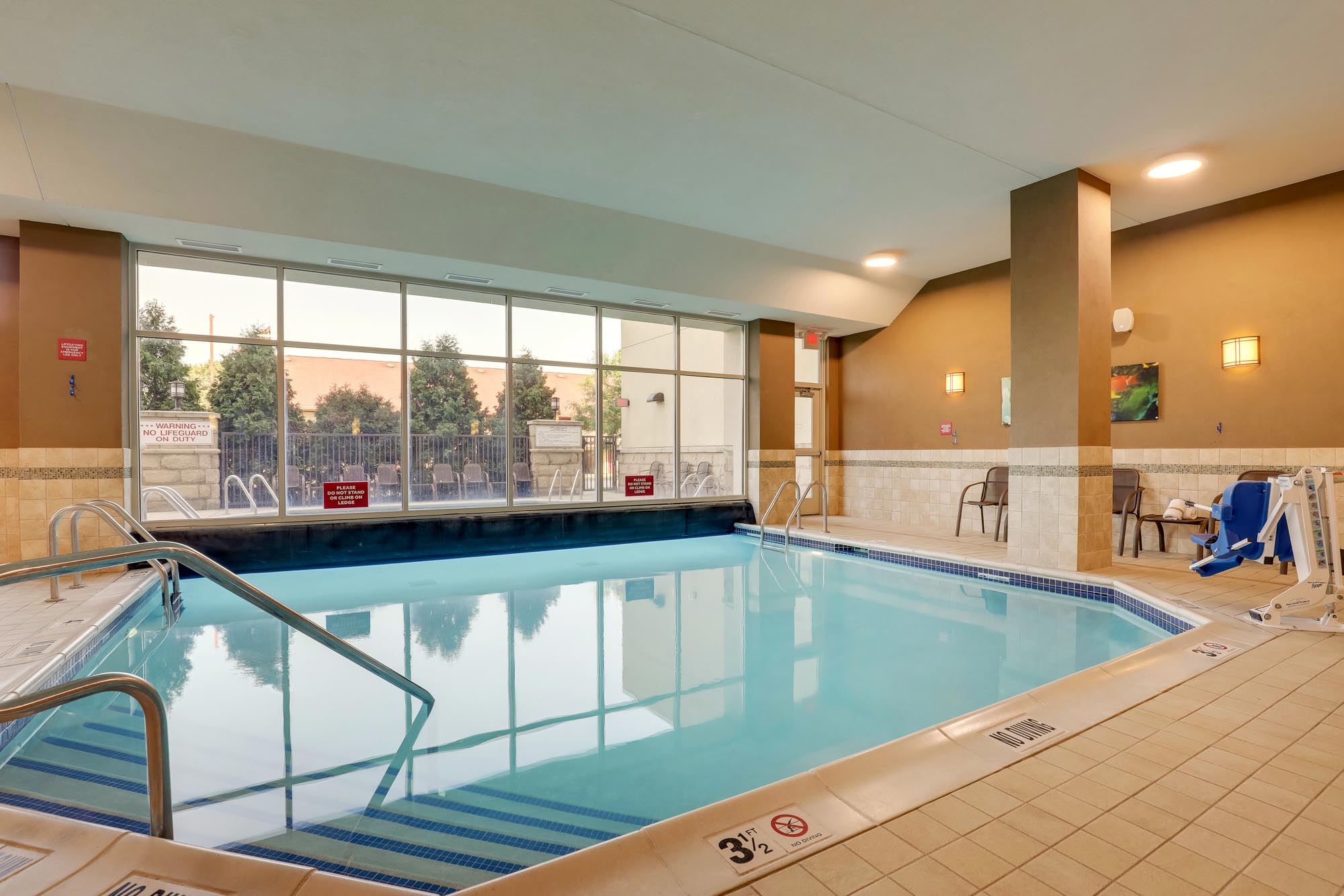 Drury Inn & Suites Grand Rapids - Pool