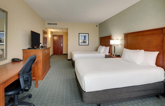 Drury Inn & Suites Grand Rapids - 2 Queen Beds Deluxe