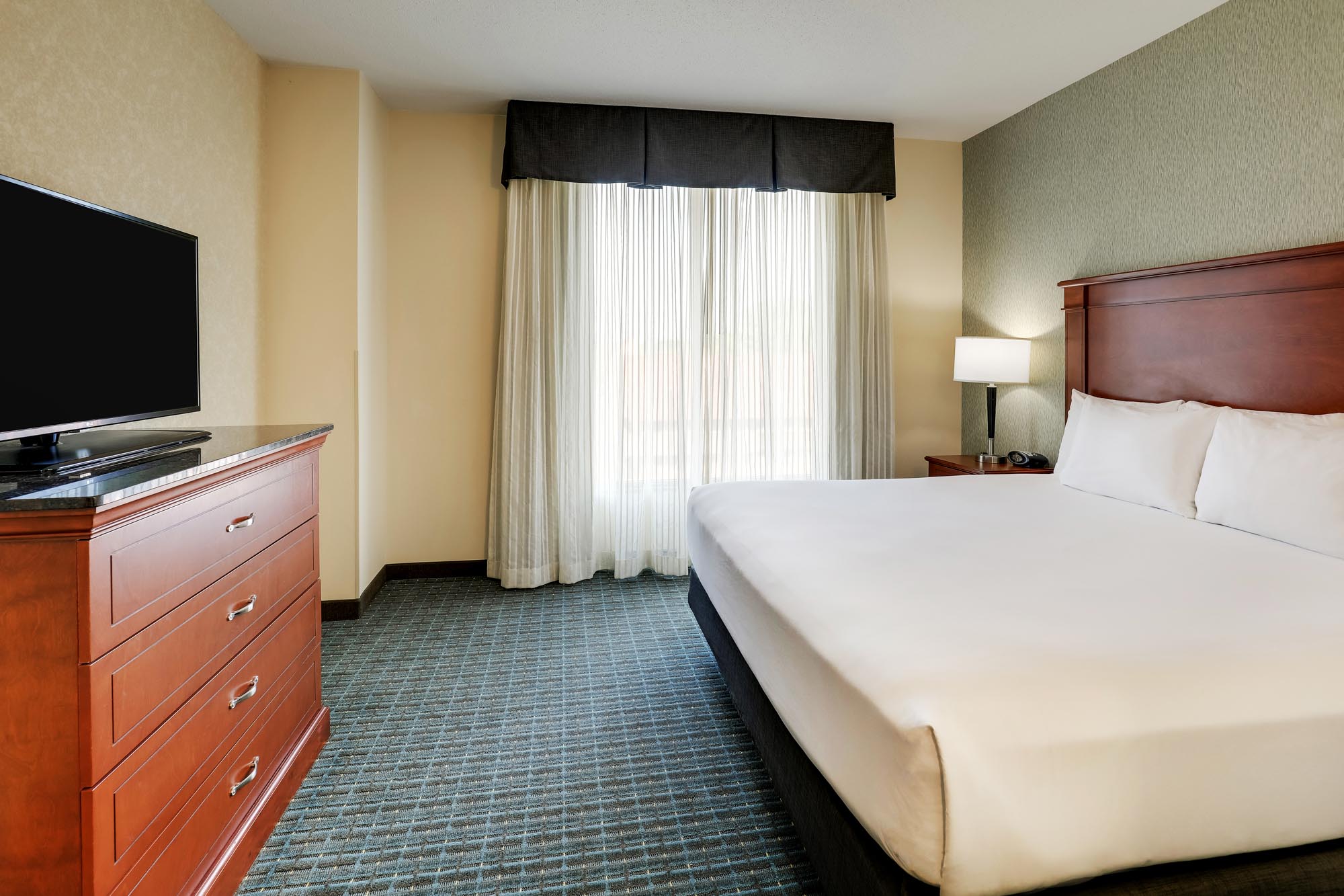Drury Inn & Suites Grand Rapids - King Suite