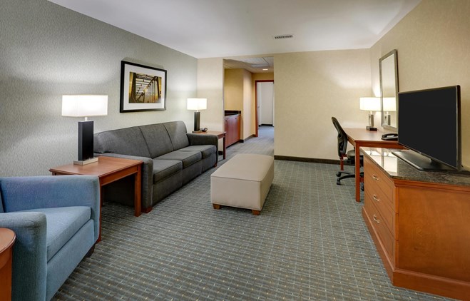 Drury Inn & Suites Grand Rapids - Suite