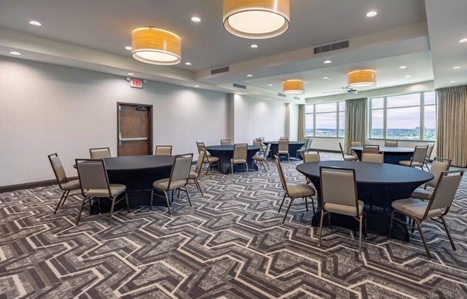 Drury Plaza Hotel Dallas Arlington - Meeting Space