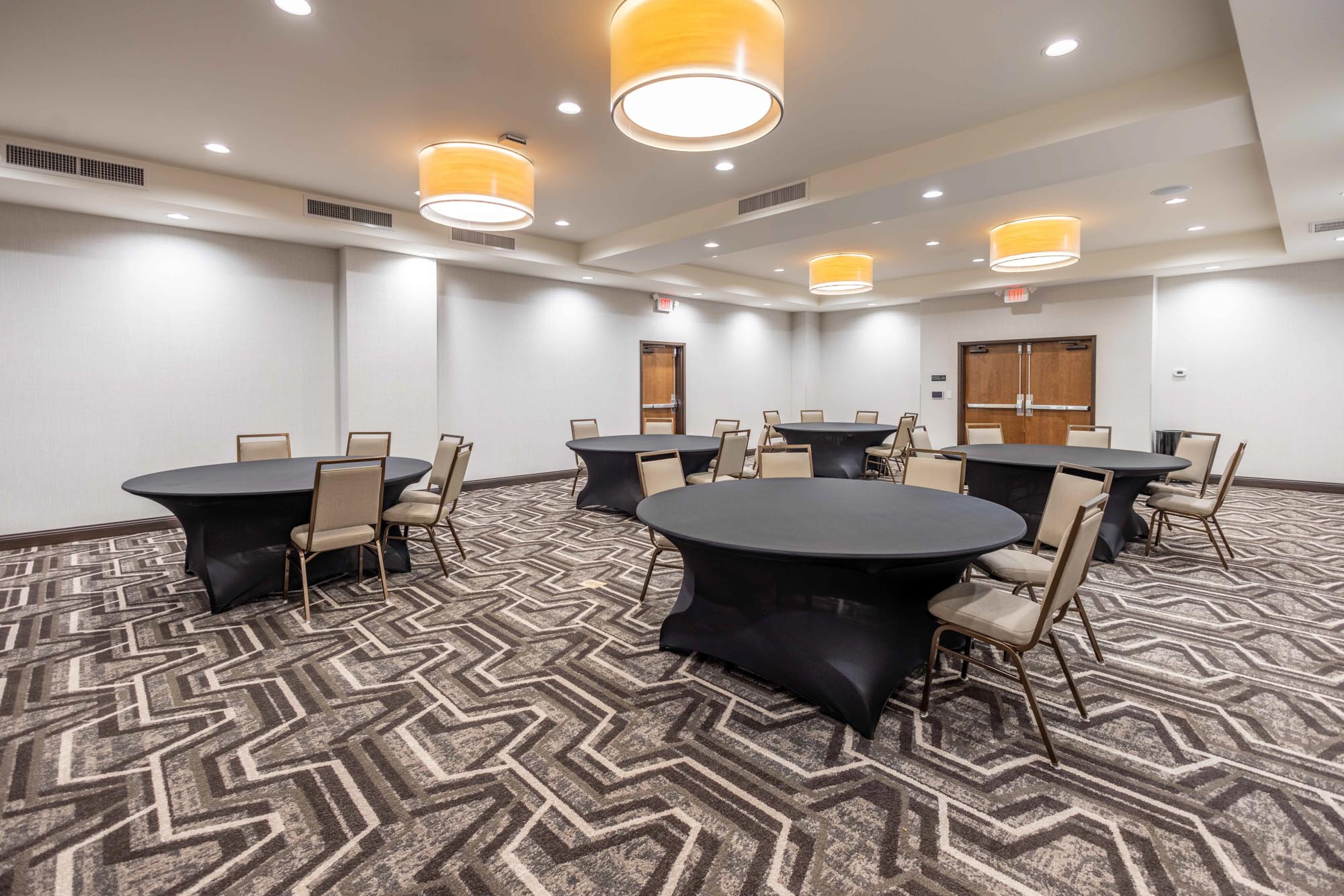 Drury Plaza Hotel Dallas Arlington - Meeting Space