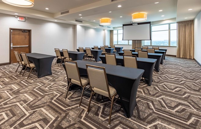 Drury Plaza Hotel Dallas Arlington - Meeting Space