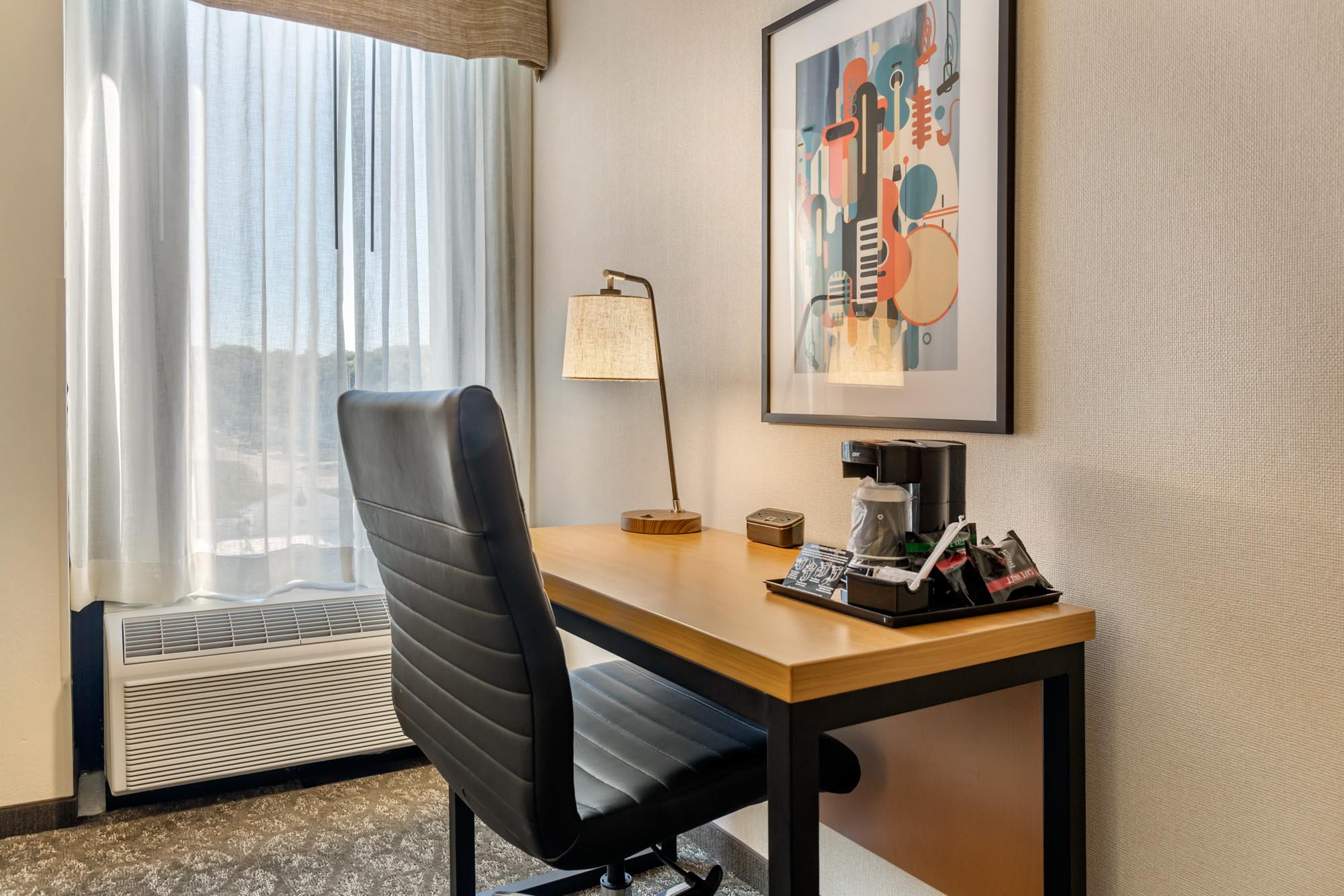 Drury Inn & Suites St. Louis Southwest - King Room Deluxe