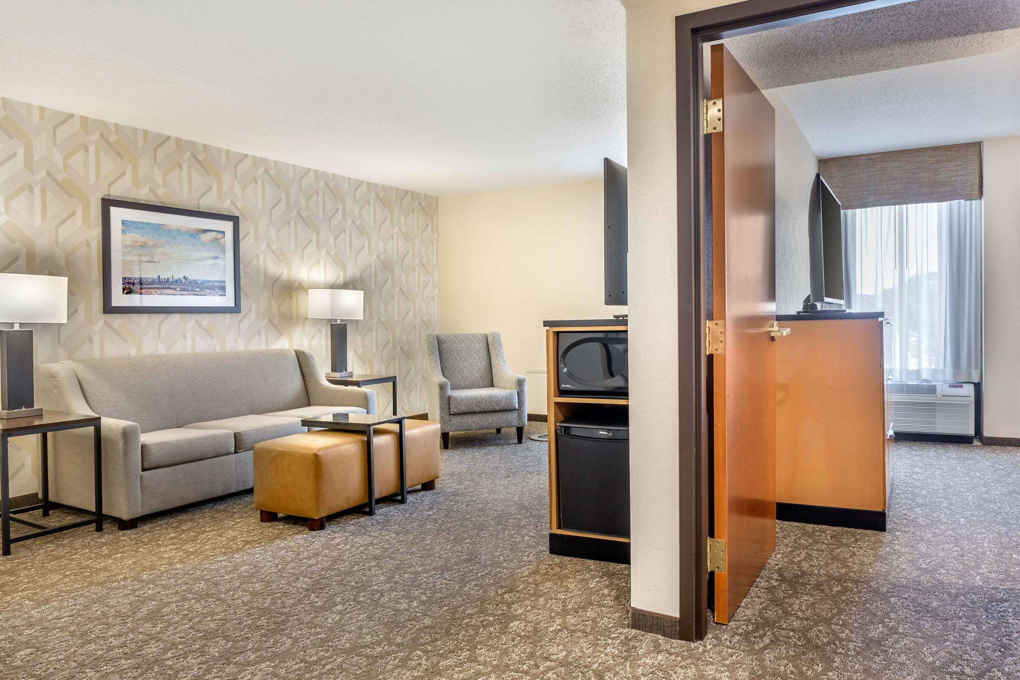 Drury Inn & Suites St. Louis Southwest - King Suite