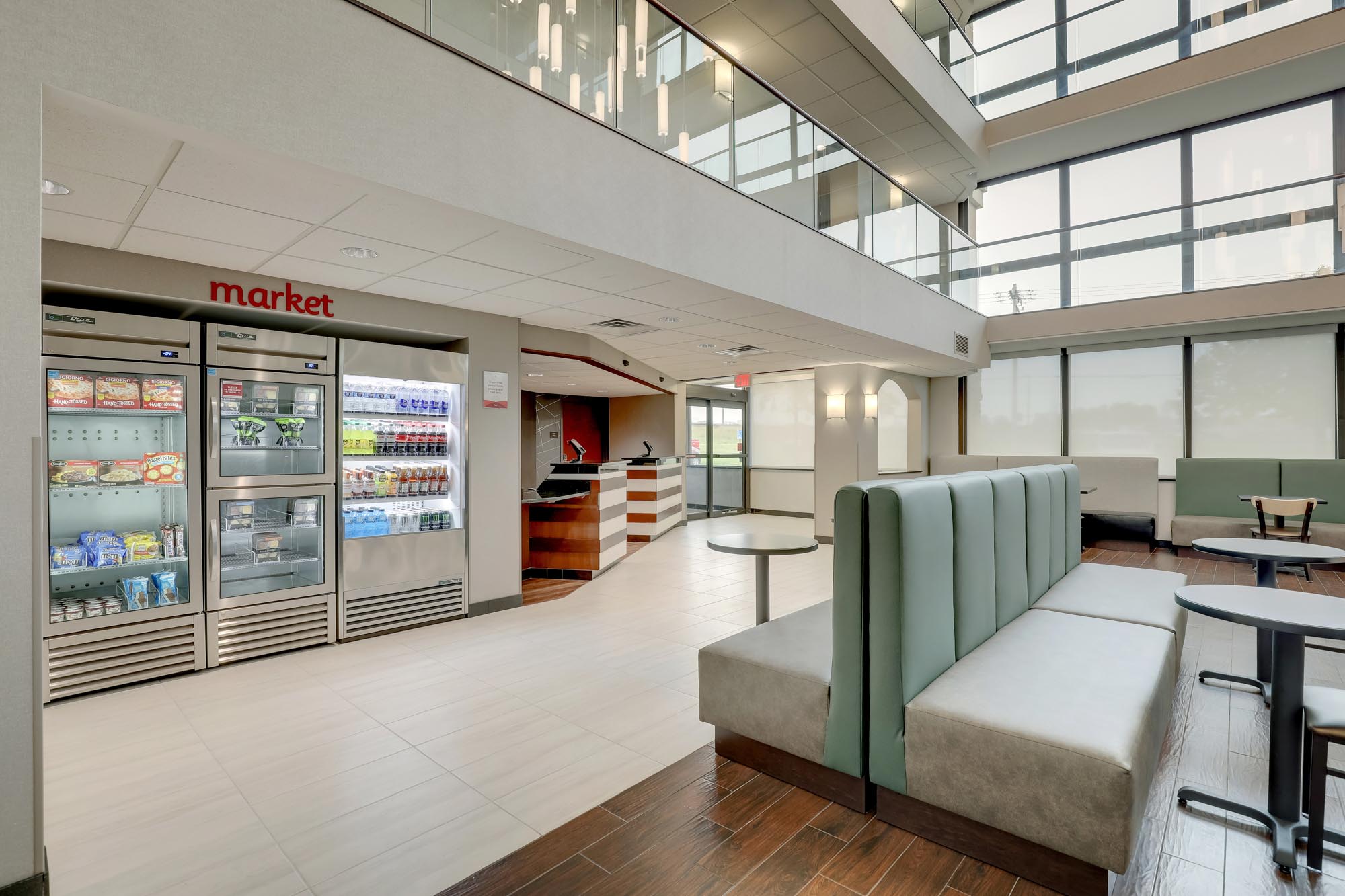 Drury Inn & Suites Cape Girardeau - Lobby