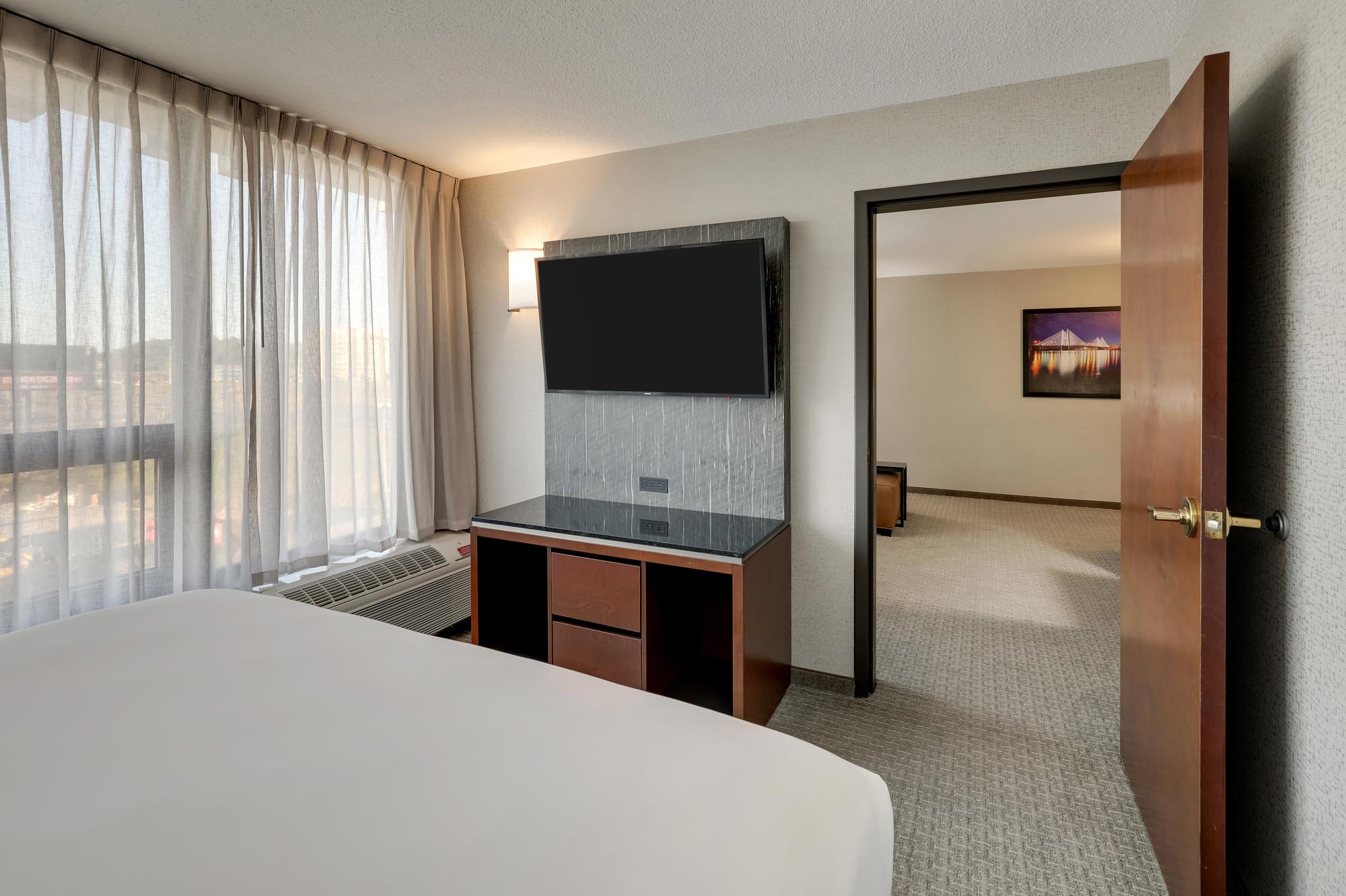 Drury Inn & Suites Cape Girardeau - King Suite