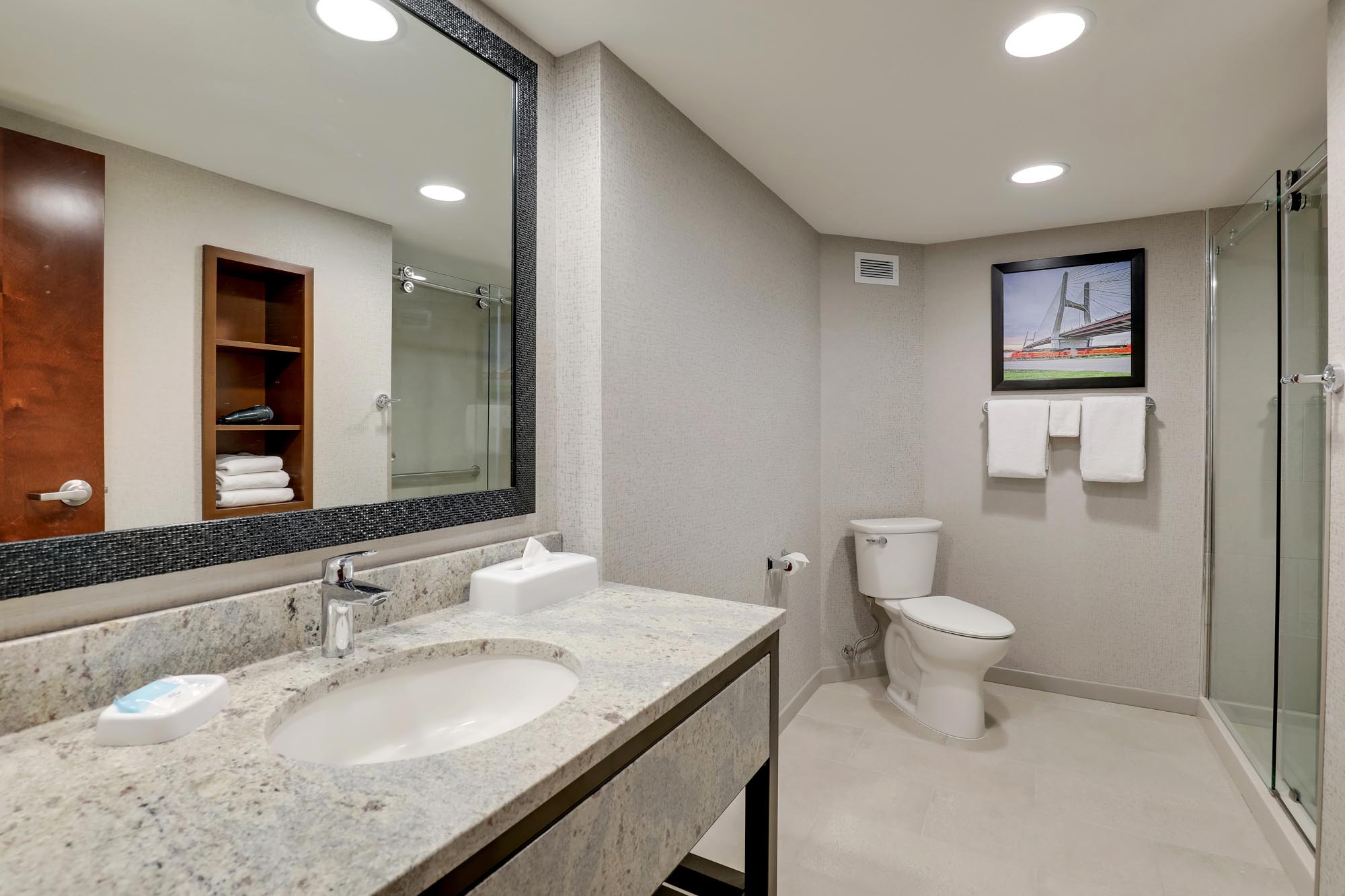 Drury Inn & Suites Cape Girardeau - Bath