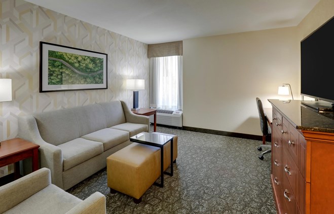 Drury Inn & Suites Charlotte University Place - King Suite