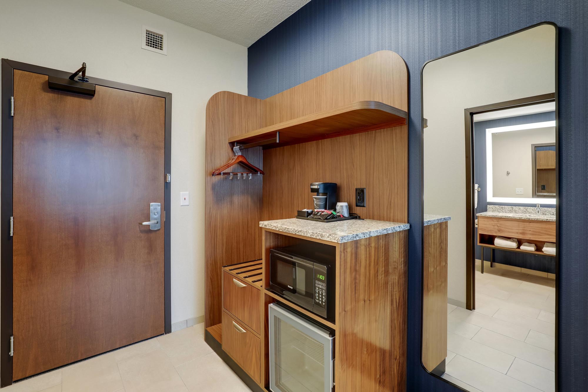 Drury Plaza Hotel Chattanooga Hamilton Place - 2 Queen Bed Room