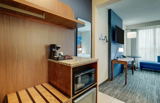 Drury Plaza Hotel Chattanooga Hamilton Place - King Room Deluxe
