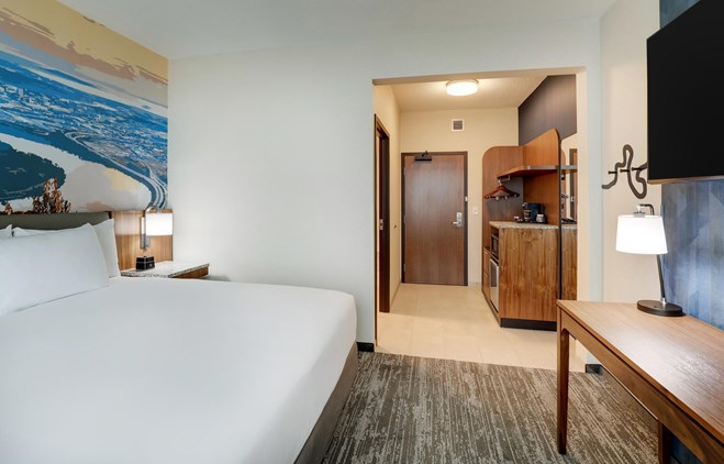 Drury Plaza Hotel Chattanooga Hamilton Place - King Room Deluxe
