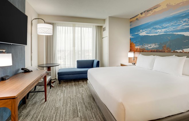Drury Plaza Hotel Chattanooga Hamilton Place - King Room Deluxe