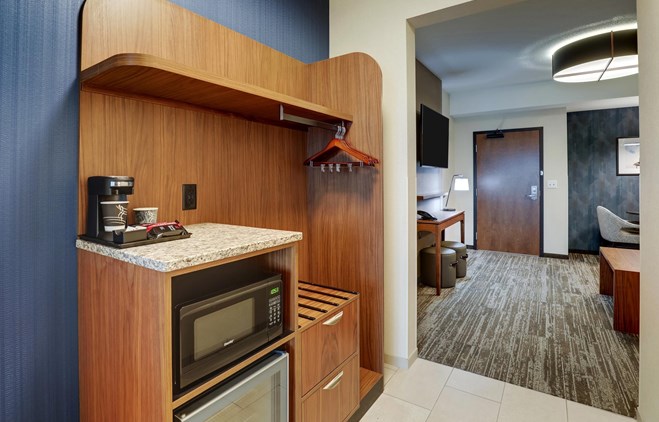 Drury Plaza Hotel Chattanooga Hamilton Place - King Suite