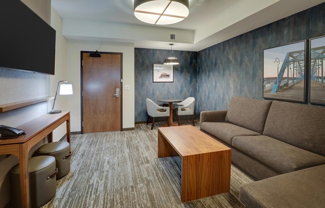 Drury Plaza Hotel Chattanooga Hamilton Place - King Suite