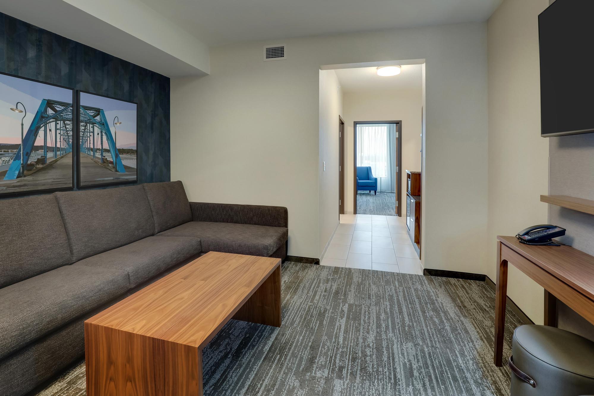 Drury Plaza Hotel Chattanooga Hamilton Place - King Suite