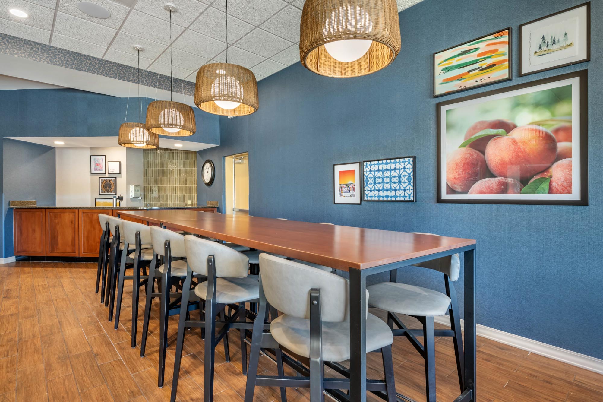 Drury Plaza Hotel Valdosta - Dining Area