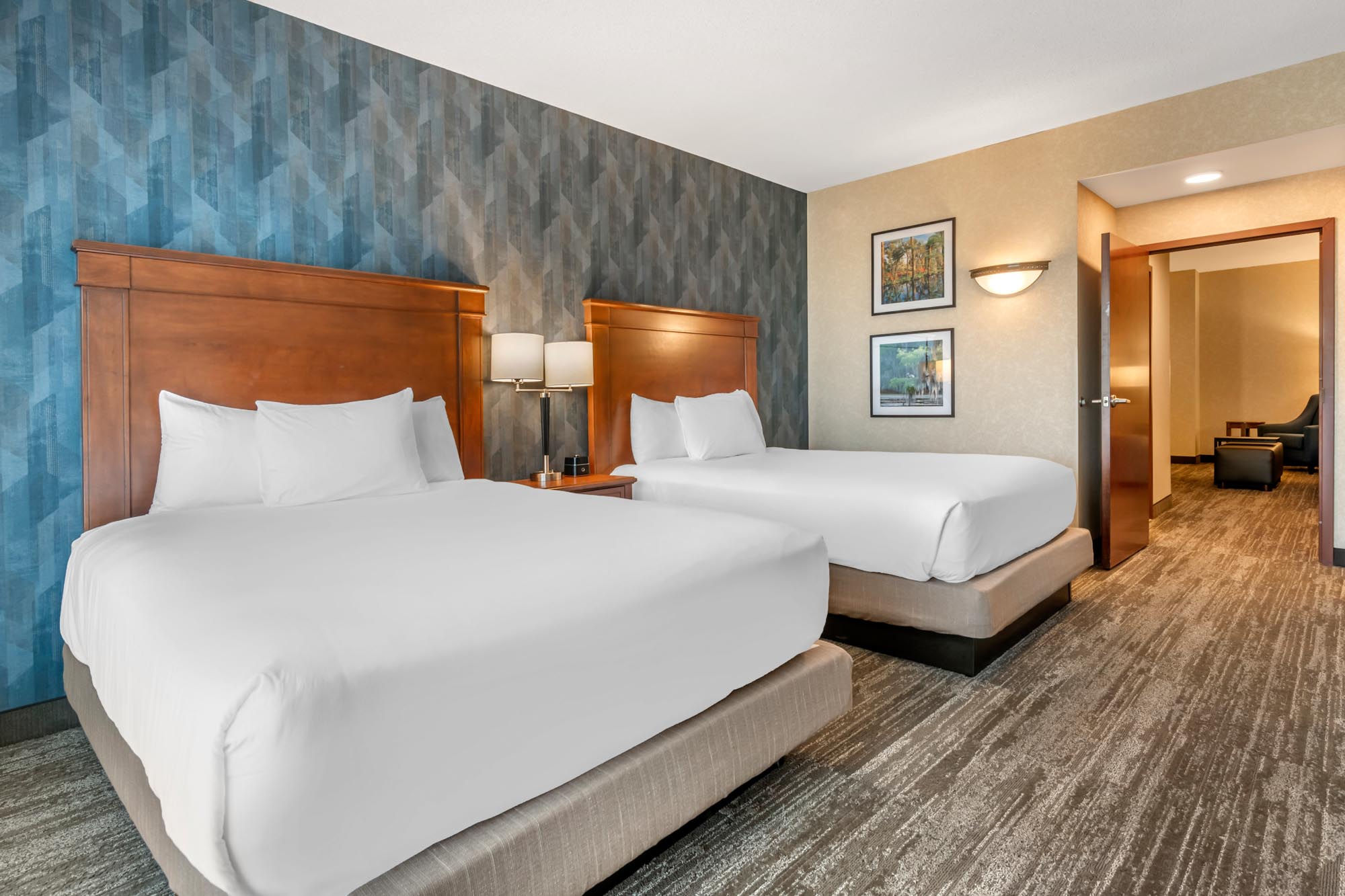 Drury Plaza Hotel Valdosta - 2 Queen Bed Suite