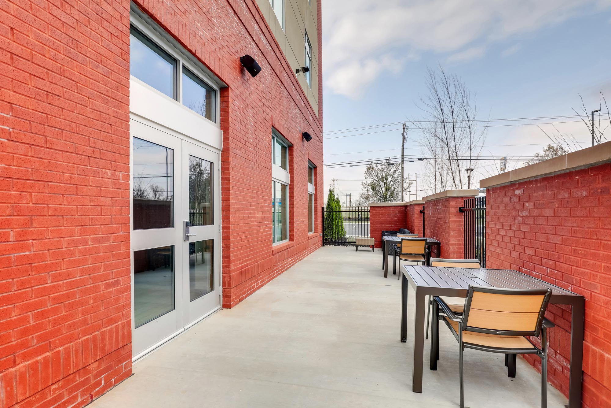 Drury Plaza Hotel Cincinnati Florence - Patio