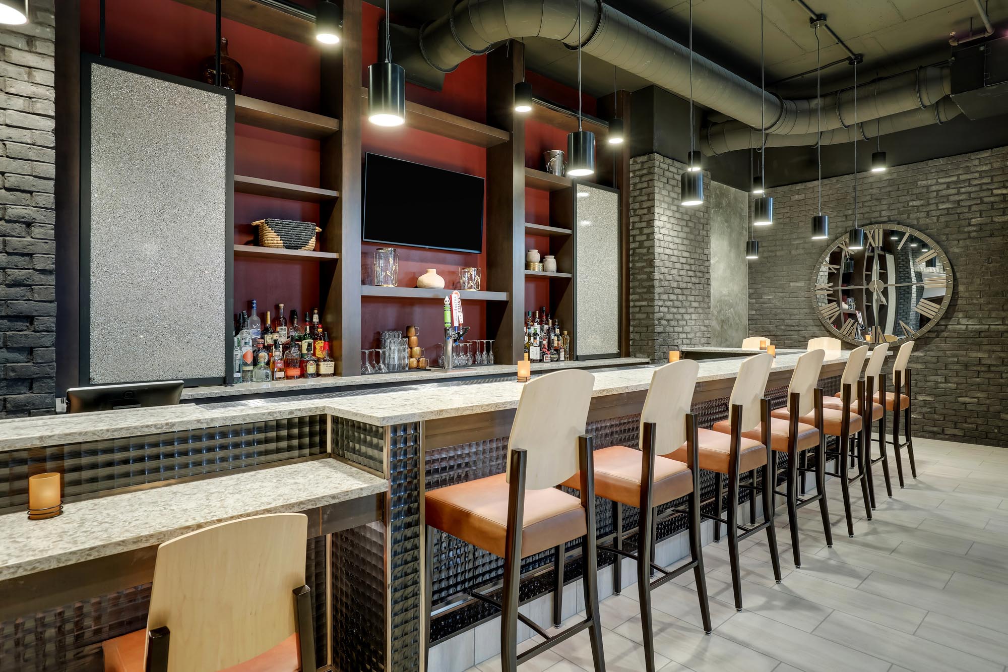 Drury Plaza Hotel Cincinnati Florence - Kitchen + Bar