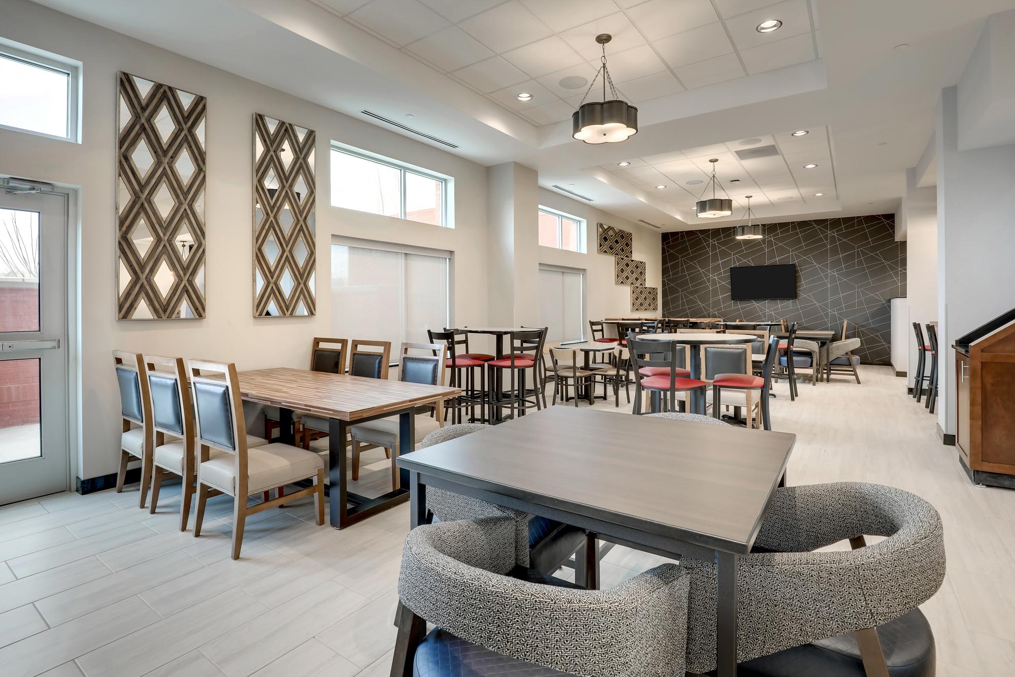 Drury Plaza Hotel Cincinnati Florence - Dining Area