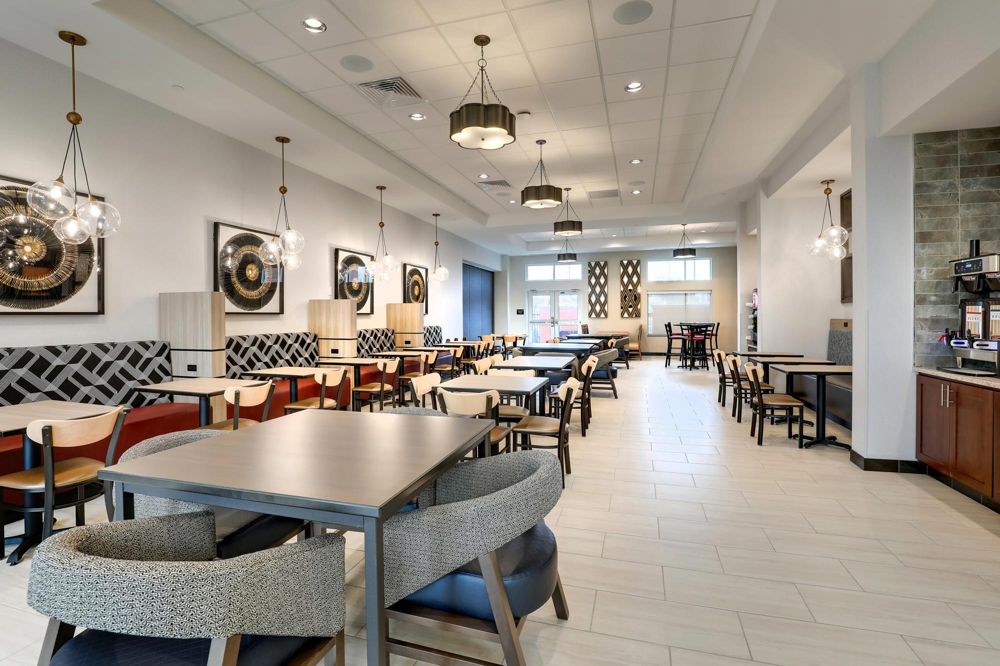 Drury Plaza Hotel Cincinnati Florence - Dining Area