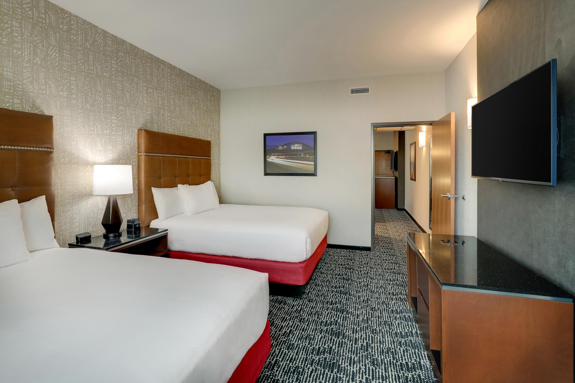 Drury Plaza Hotel Cincinnati Florence - 2 Queen Bed Suite