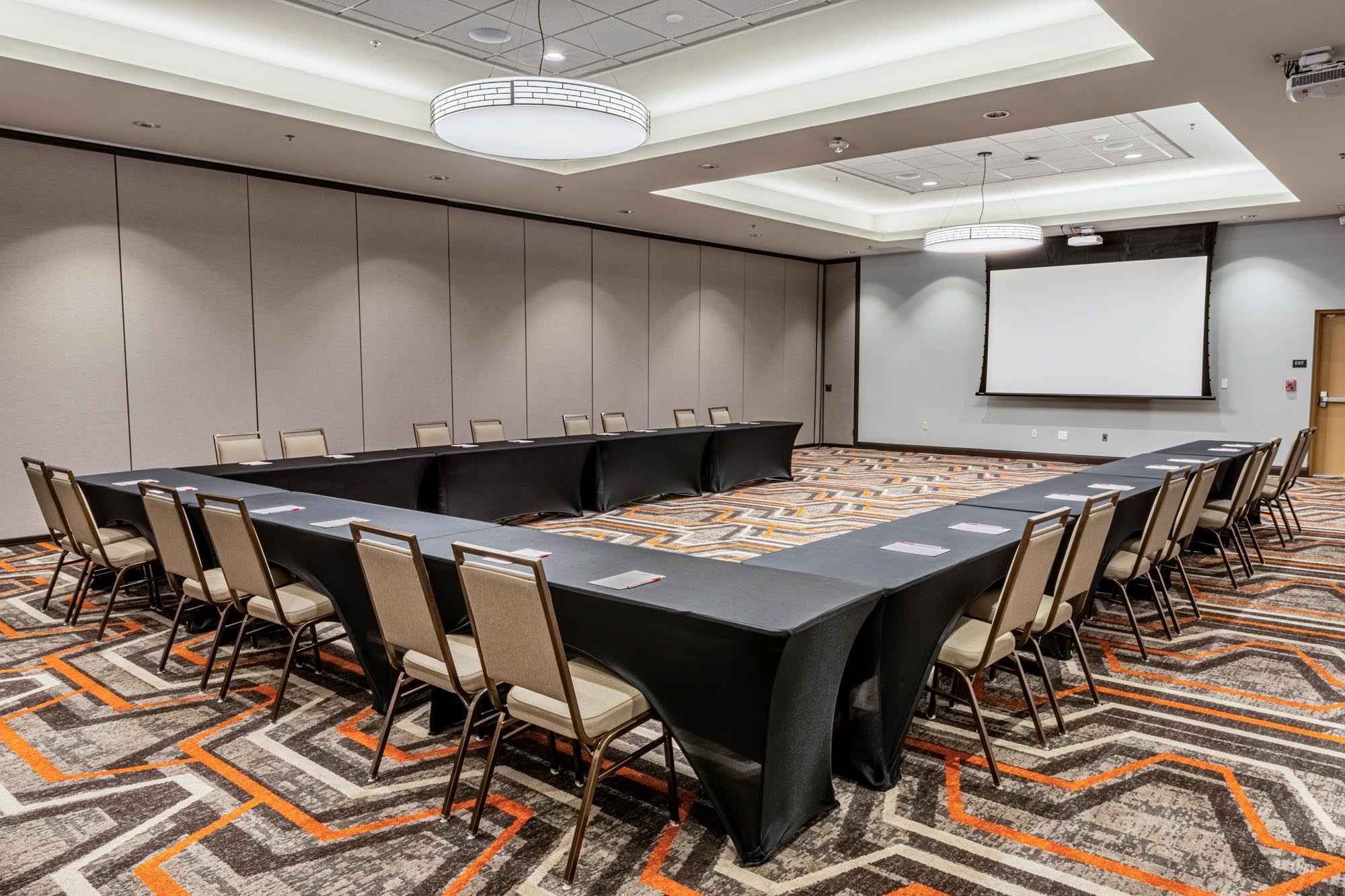 Drury Plaza Hotel Dallas Arlington - Meeting Space