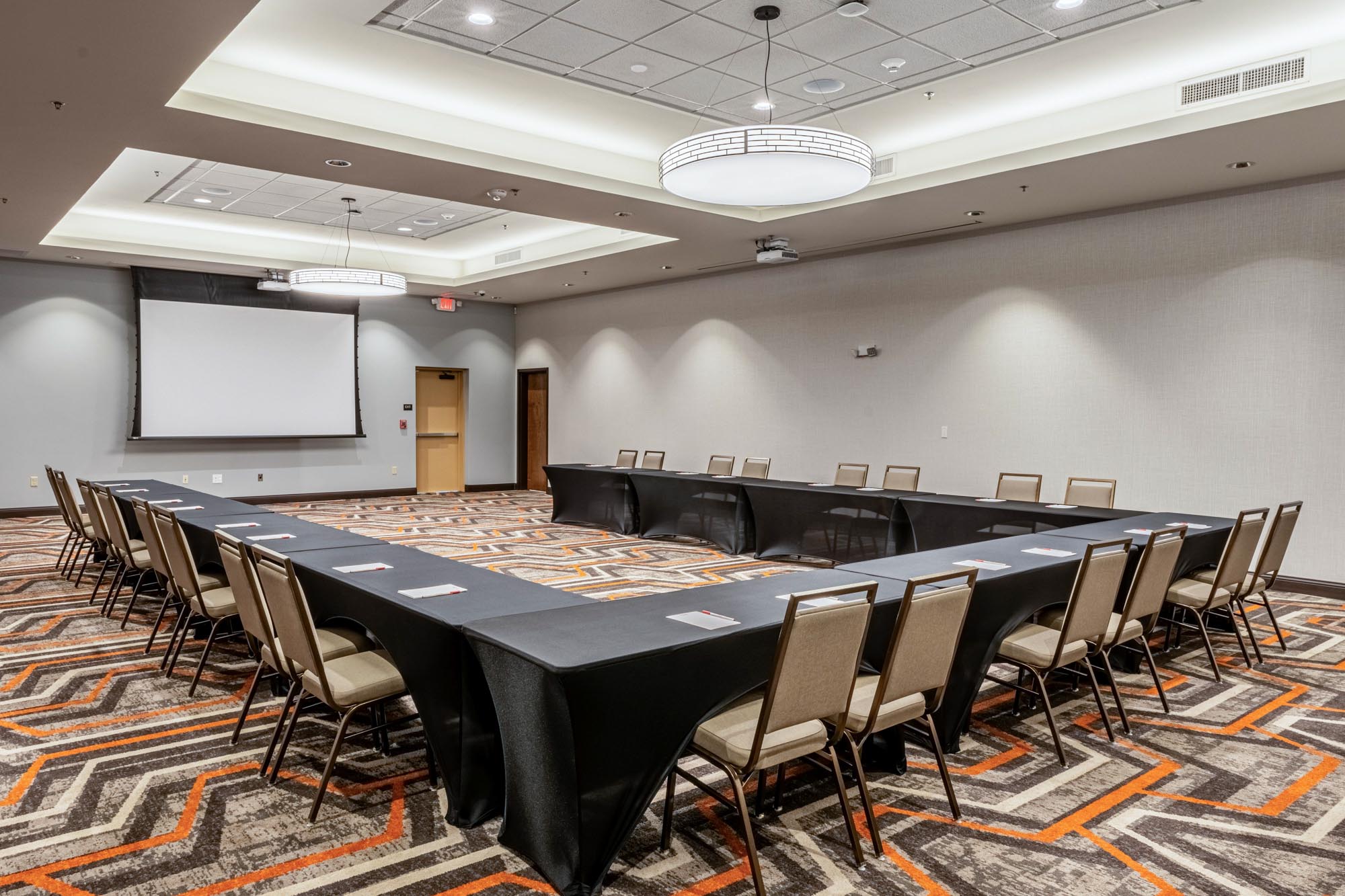 Drury Plaza Hotel Dallas Arlington - Meeting Space