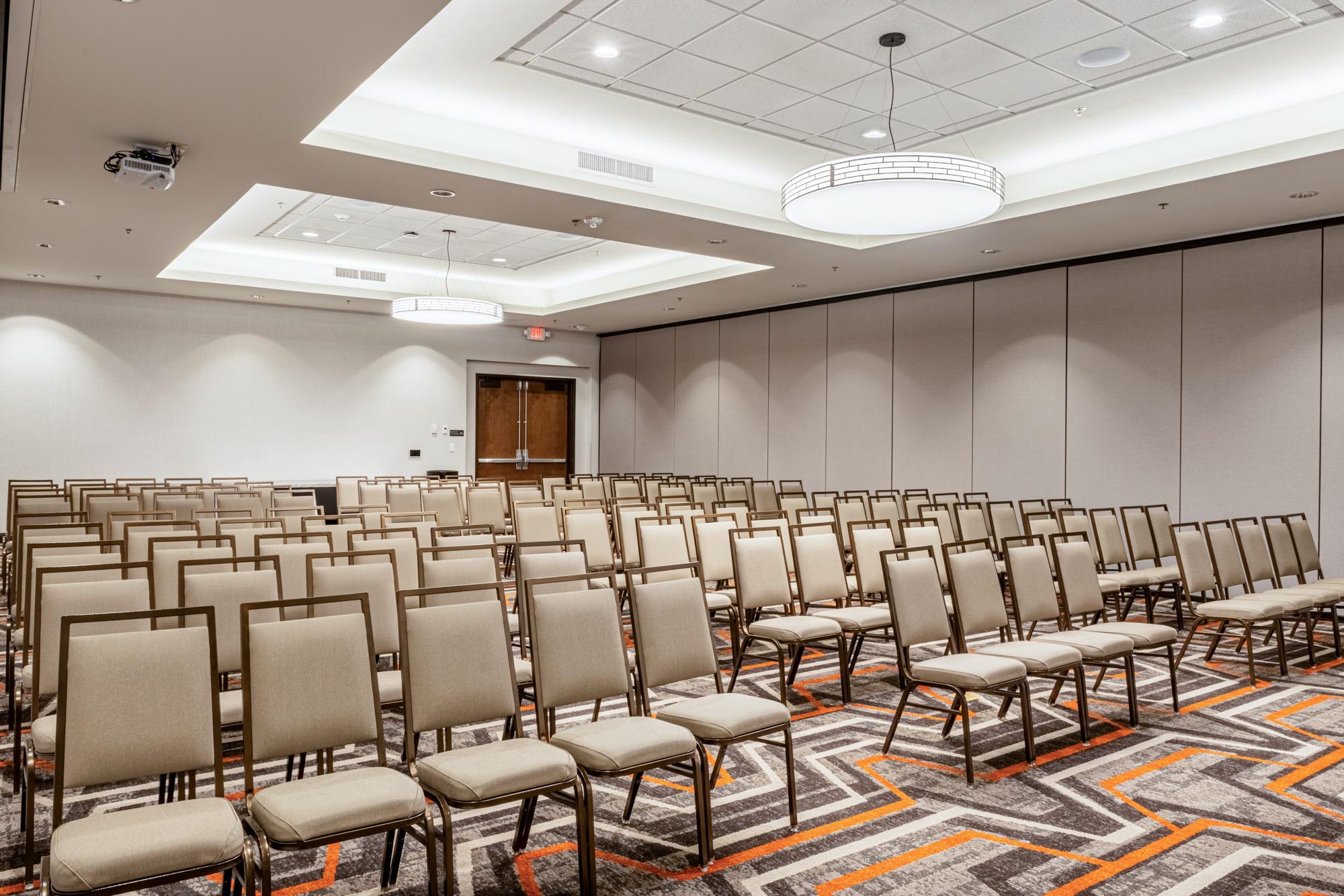 Drury Plaza Hotel Dallas Arlington - Meeting Space