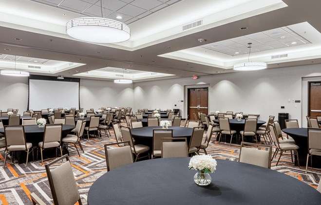Drury Plaza Hotel Dallas Arlington - Meeting Space