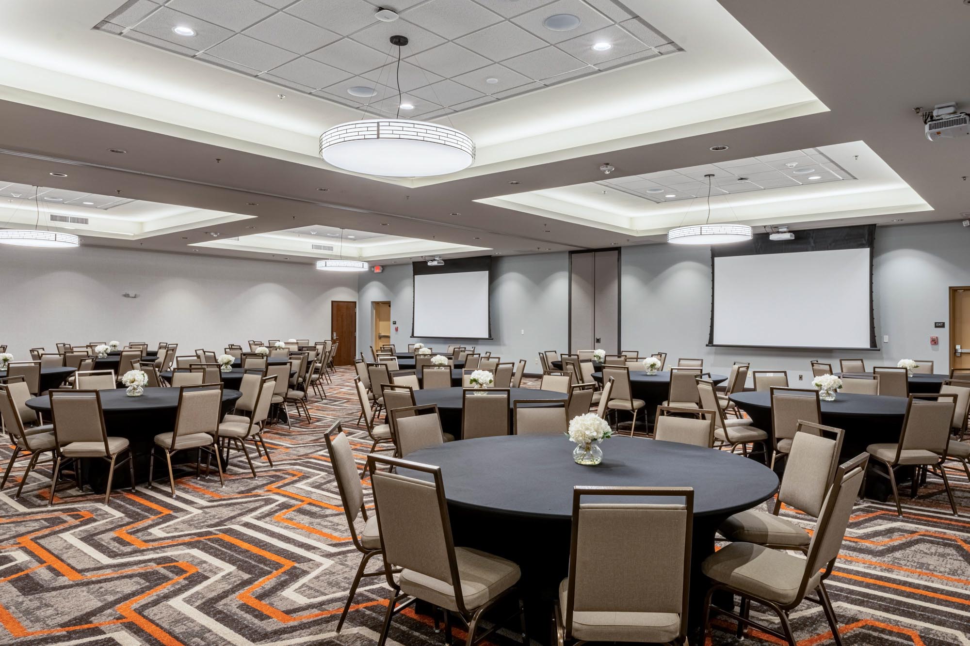 Drury Plaza Hotel Dallas Arlington - Meeting Space